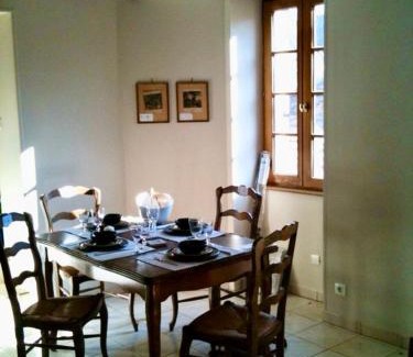 Semur-en-Auxois House | La Chouette