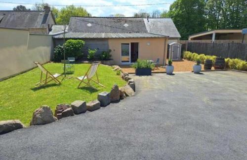 Saint-Quentin-sur-le-Homme Apartment | La Clé du Chesnot