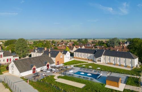 Maslives Hotel | La Clef des Châteaux