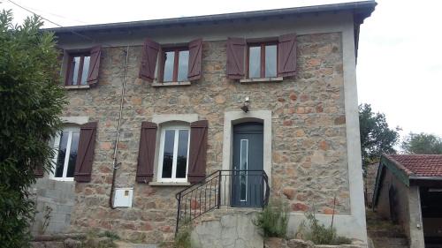 Les Halles House | La clef des champs - Gîte 9 personnes entre Lyon et St-Etienne