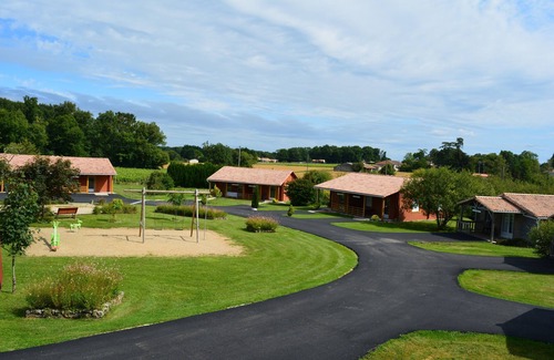 Clam House | La Clef des Champs17500 Le Noisetier 48m2/3 *
