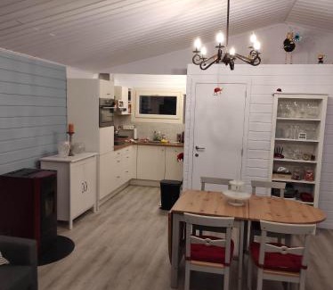 Chanly House | La Coccinelle