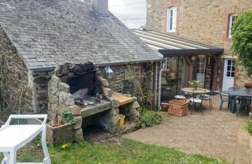 Ille-et-Vilaine House | "La Colline" Maison de Famille à 100 m de la Rance