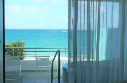 Condado Resort | La Concha Resort, Puerto Rico, Autograph Collection