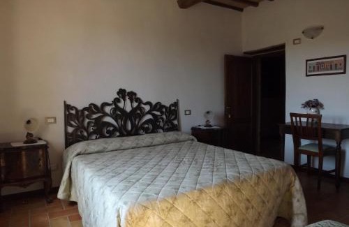 Marsciano House | La Corte Del Daino