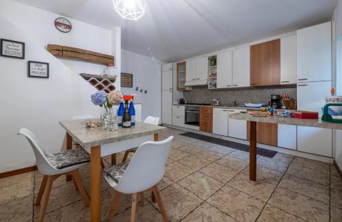 Castelletto Sopra Ticino Apartment | La Corte 1813 MXP Lago Maggiore Leonardo