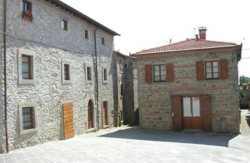 Pratovecchio Apartment | La Corte