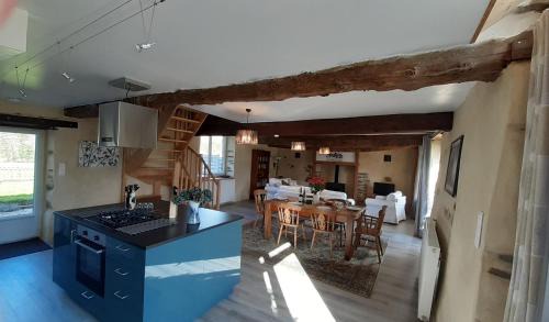 Ruffiac House | La Crèmerie, La Vieille Ferme