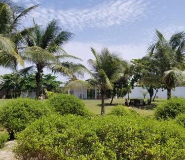 Baguida Bed & Breakfast | La croix du sud