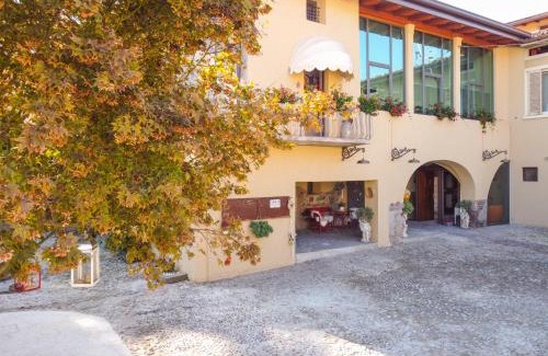 Artogne House | LA CURT guest house