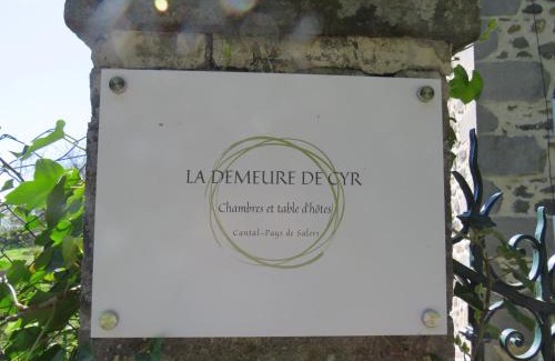 Saint-Chamant Bed & Breakfast | La Demeure de Cyr