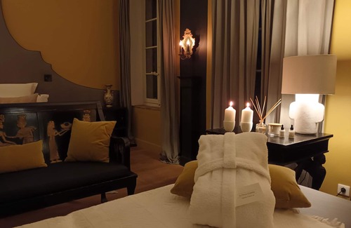 Avignon City Centre Bed & Breakfast | La Divine Comédie - Suites Deluxe