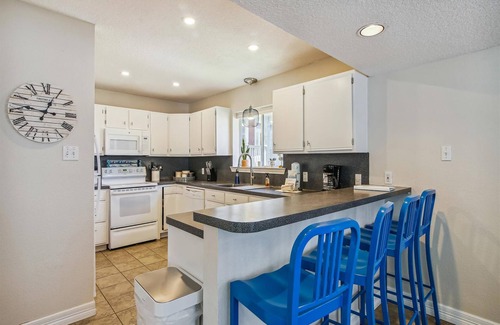 Pointe San Luis House | La Dolce Vita (Pointe San Luis) | Great Views!