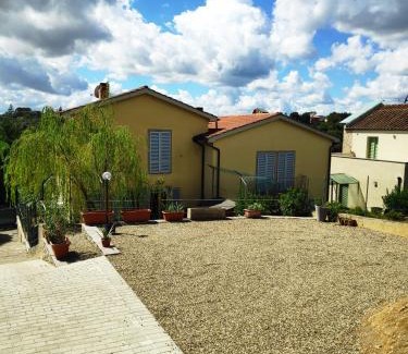 Siena Apartment | La Dolce Vita studio with free private parking