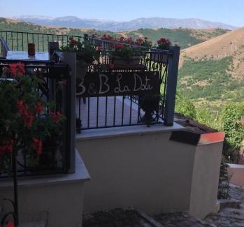 Santo Stefano di Sessanio Bed & Breakfast | La Dote