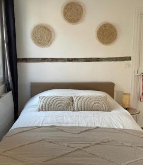 Saint-Louis Apartment | La Duchesse, Studio cosy à Versailles, à 2 min du Château