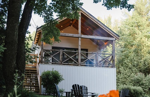 Dunham House | La DUNHAM LAKE CABIN - Lake, Vineyards, Cycling