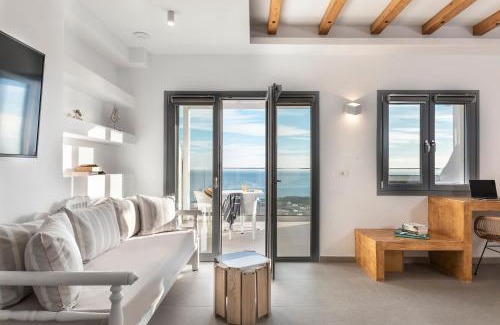 Vourvoulos Villa | La Estrella 4 Suites with Sea View & 4 Prive Hot Tub