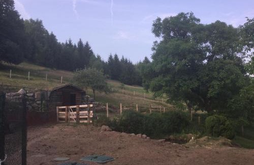 Haut-du-Them-Chateau-Lambert Bed & Breakfast | La Ferme de Là-haut B&B