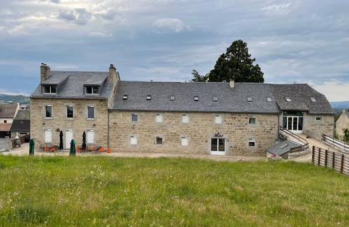 Aumont-Aubrac Hotel | La ferme de l'Aubrac