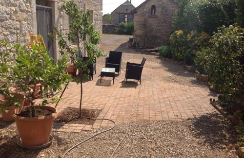 Bozouls Bed & Breakfast | La ferme de Manon