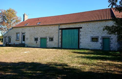 Crux-la-Ville House | La fermette des Étangs