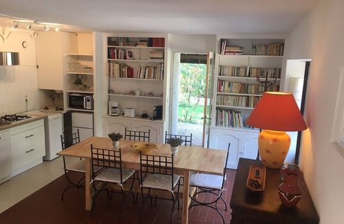 Saint-Antonin-sur-Bayon House | LA FEUILLERE, 17 CENTURY MANSION.
