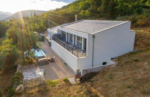 Sestanovac House | La Finca Olivetree