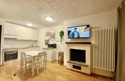 Folgarida Apartment | La Finestra sul Brenta con POSTO AUTO PRIVATO AL CENTRO di MAD di Campiglio CIPAT O22233-AT-O13262