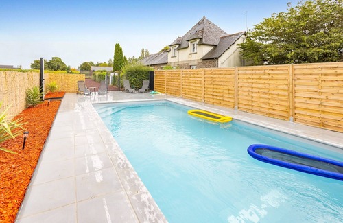 Paimpont House | La Fleur de Vie - Maison avec piscine et jacuzzi