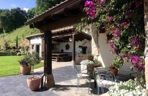 Villacarriedo House | La Fontana de Pedroso, descubre Cabárceno y Cantabria