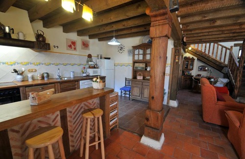 Caballar House | La Fuente de Pavia