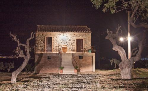 San Demetrio Corone Bed & Breakfast | La Giara B&B