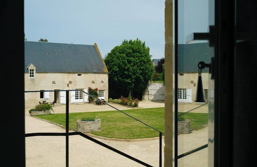 Crepon Apartment | La Grande Ferme " Studio + 1 bedroom" in Crépon, near Arromanches/Bayeux