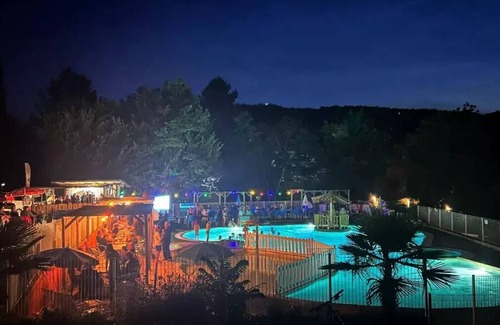 La Cassagne House | La Grande Prade Campsite* - Mobil home Confort Acacias 3 rooms 4 people Air-conditioned with TV