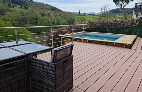 Villeneuve-dʼAllier House | La grange à VITTAL with swimming pool