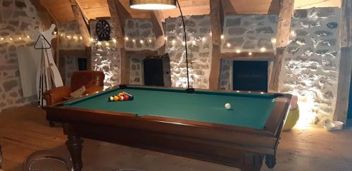 Le Vaulmier House | La Grange Aux Frênes -Gîte 6 Personnes- Tranquillité, Nature et Confort