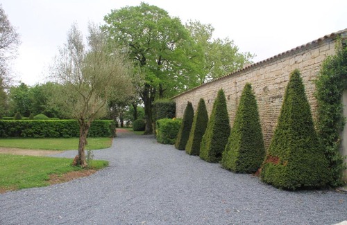 Aigrefeuille-d'Aunis Bed & Breakfast | La Grange d'Aunis