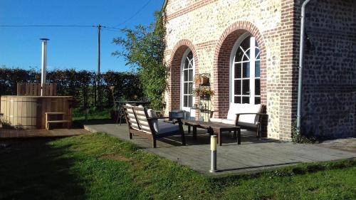 Mentheville Villa | La grange d'Armand