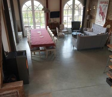 Mentheville Villa | La grange d'Armand