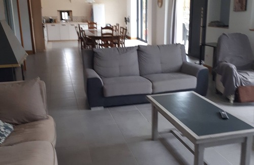 Montpezat-de-Quercy Other | La grange des plagnettes Group gite Capacity 12 to 15personnes