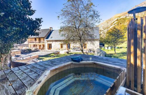 Sainte-Marie-de-Campan Villa | La grange de l'Adour - Trassouet
