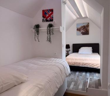 Queyssac House | La grange en pierre - chic & piscine privée