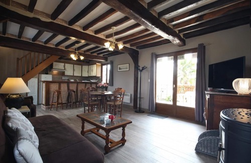 Osmoy-Saint-Valery House | La Grange - OSMOY SAINT VALERY