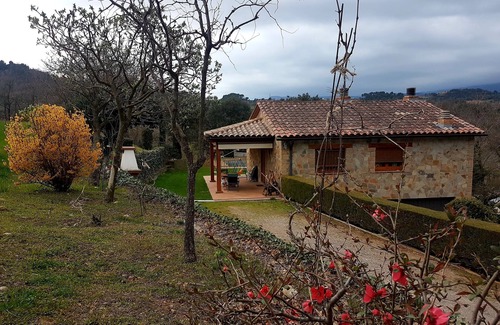 Olvan House | LA GRANJA HOUSE WITH POOL AND AIR CONDITIONING FOR 10 PEOPLE