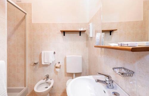 Argegno Hotel | La Griglia Hotel