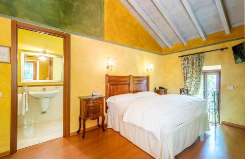 Argegno Hotel | La Griglia Hotel