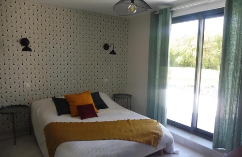 Lias House | La Grimoise, chambre d'hôte à la campagne