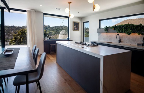 Montecito Heights House | LA Hillside House dramatic views, super clean. 2bed/2bath