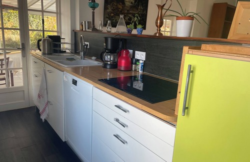 Le Pellerin Bed & Breakfast | La Houache Bed and Breakfast Au Jardin